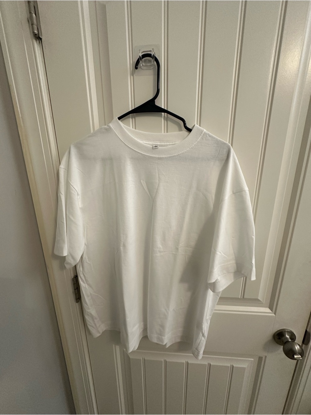 Uniqlo Men's Cropped Boxy White Short Sleeve Crew T-Shirt